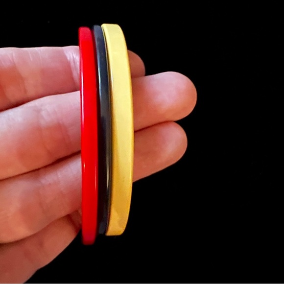 Bakelite Bangle Stack Bracelet Trio Red Yellow Blue Tested Vintage Lot Real - Picture 6 of 10